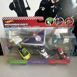 Hot Wheels MarioKart 4 pack Yoshi,Waluigi,Mario 