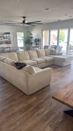 Sectional couch