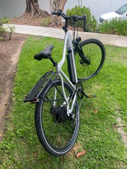 AFB E-WAVE TOUR 700c Hybrid BIKE