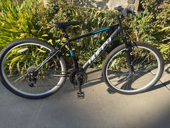 🔥Huffy Rock Creek Mountain Bike! 29” tires / 18 speed