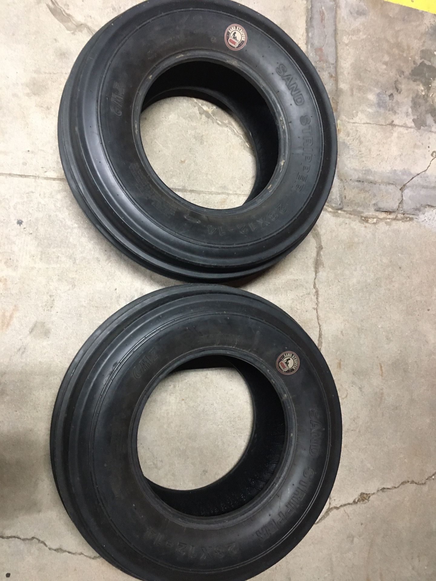 Front sand tires