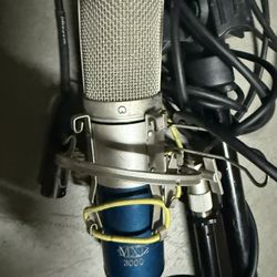 MXL 3000