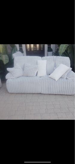 Light White Fluffy Couch Set