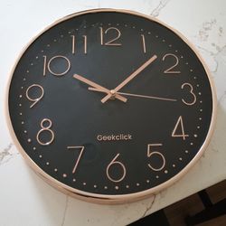 Rose gold Clock