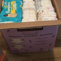 Size 1diapers Full Count Of 285
