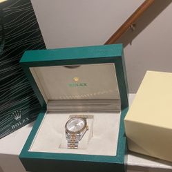 Rolex Men's Datejust Two Tone (BEST OFFER) Fluted Silver Index Dial