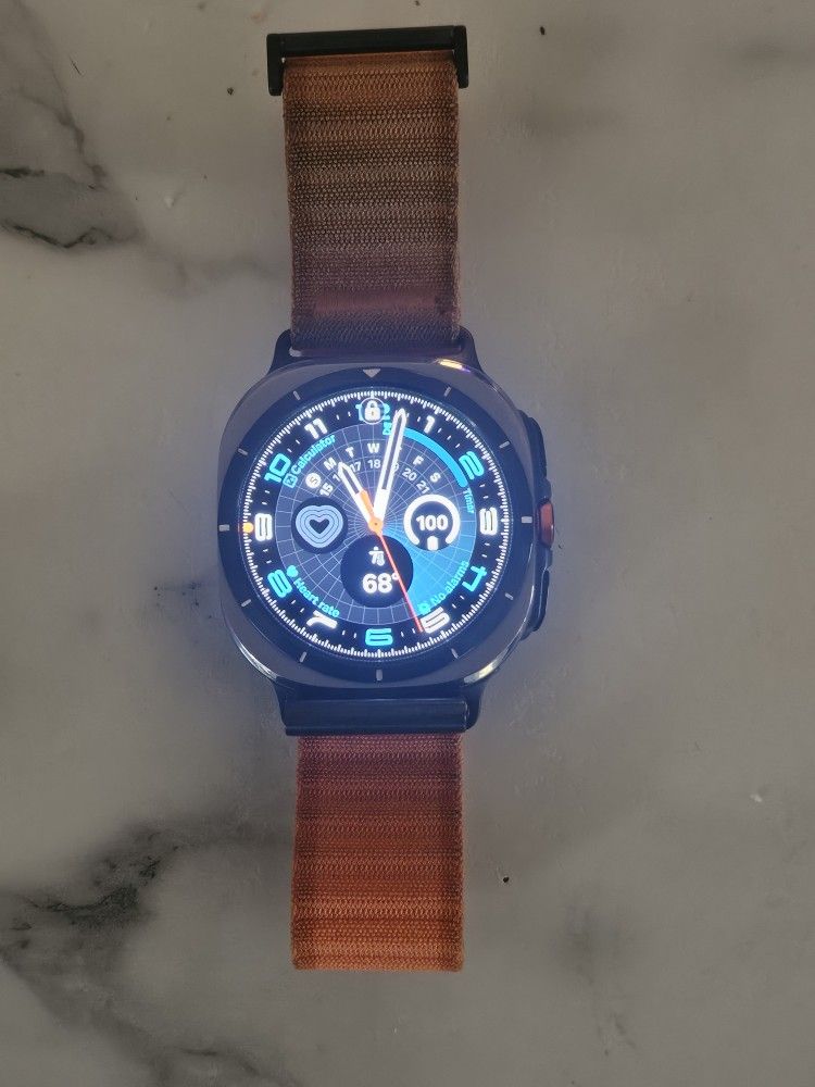 Samsung Galaxy Watch Ultra 47mm LTE GPS w/ Orange Band and extra bands