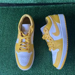 Jordan 1 Low Pollen 