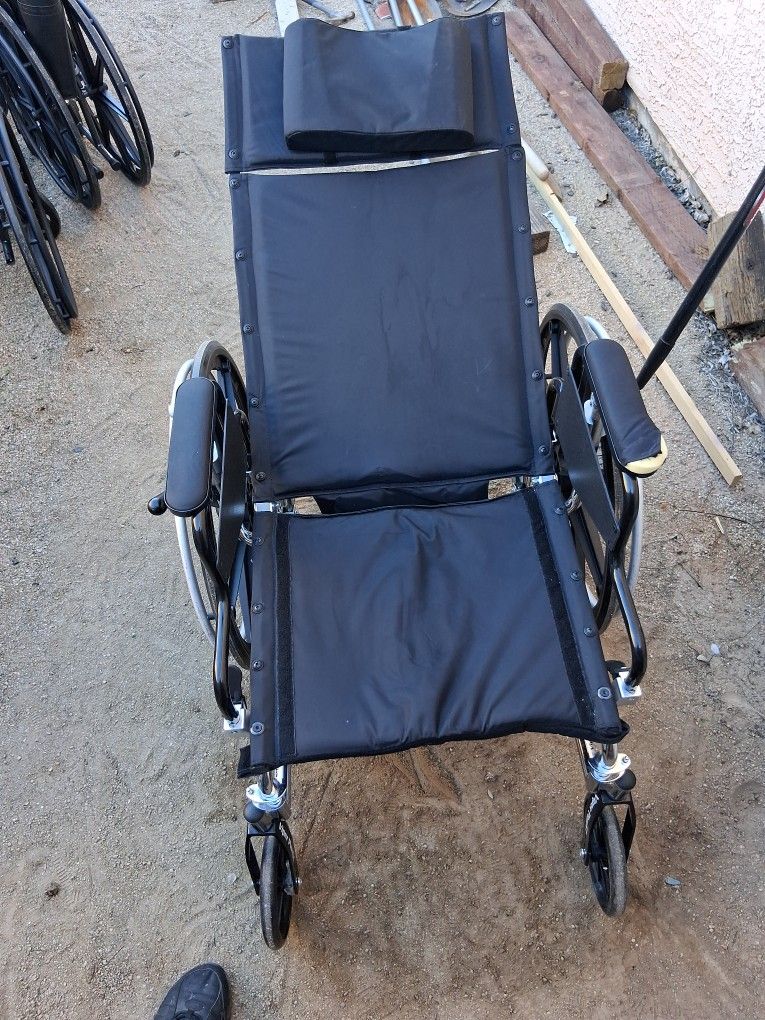 Viper Plus Wheelchair