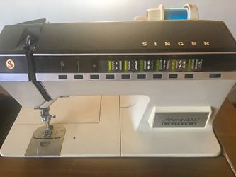 Singer Athena 2000 Sewing Machine