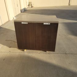 Beautiful 2 Shelf Cabinet /countertop