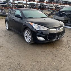 Auto Parts 2013 Hyundai Veloster 