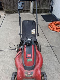 /*/*/*/* TORO ELECTRIC LAWNMOWER *\*\*\*\