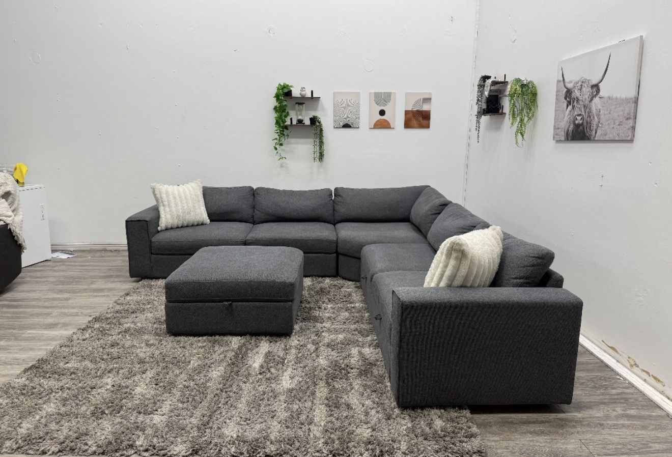 Thomasville Sectional Couch - Free Delivery