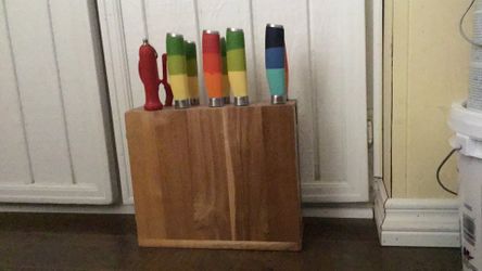 Used Fiesta Block Knife Set