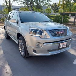 2012 GMC Acadia