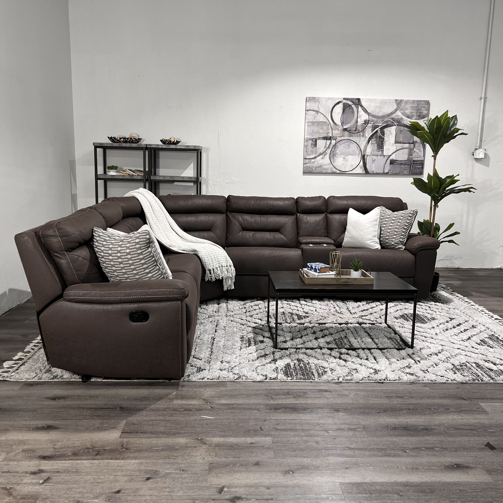 Fletcher 6piece Brown Fabric Reclining Sectional for Sale in Tempe, AZ
