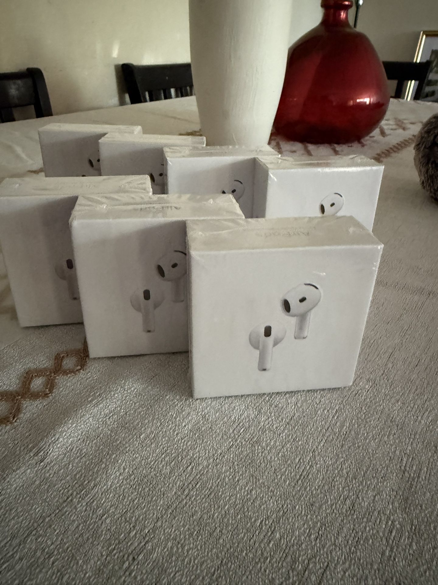 AirPods Gen 4 