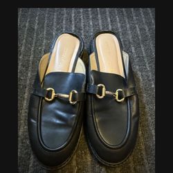 WOMENS SIZE 8.5 SLIP ON DRESS SHOE BLACK 