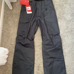 Brand New The North Face Men’s Snow  Pants