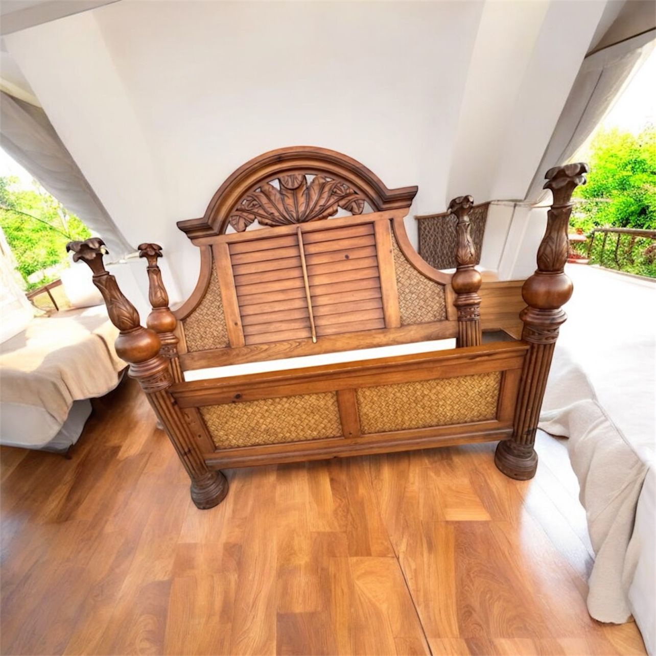 Queen Size Bedroom Set ( Deliver Available 