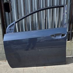 2014 2015 2016 2017 2018 TOYOTA COROLLA LEFT DRIVER FRONT DOOR