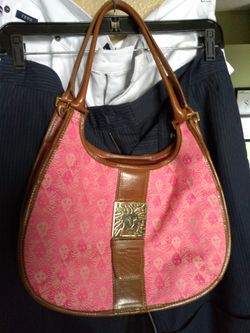 Leather "ANNE KLEIN" Handbag (Nearly New)