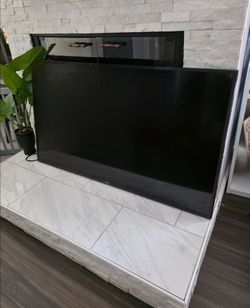 Samsung 55 inch Smart TV