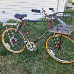 Ross Black Diamond Cruiser Bicycle 