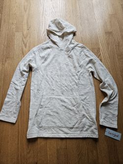 Hooded Sweatshirt 