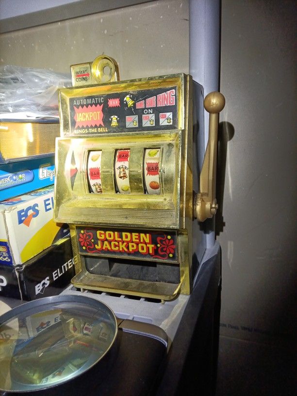 Mini Slot Machine Coin Operated