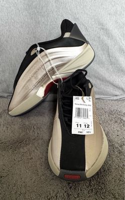 Adidas Nova