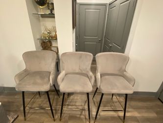 Set of 3 Velvet Bar Stools with Gold Legs