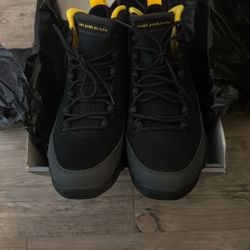 Jordan Retro 9