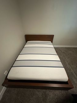 Platform Bed Frame with Full Mattress