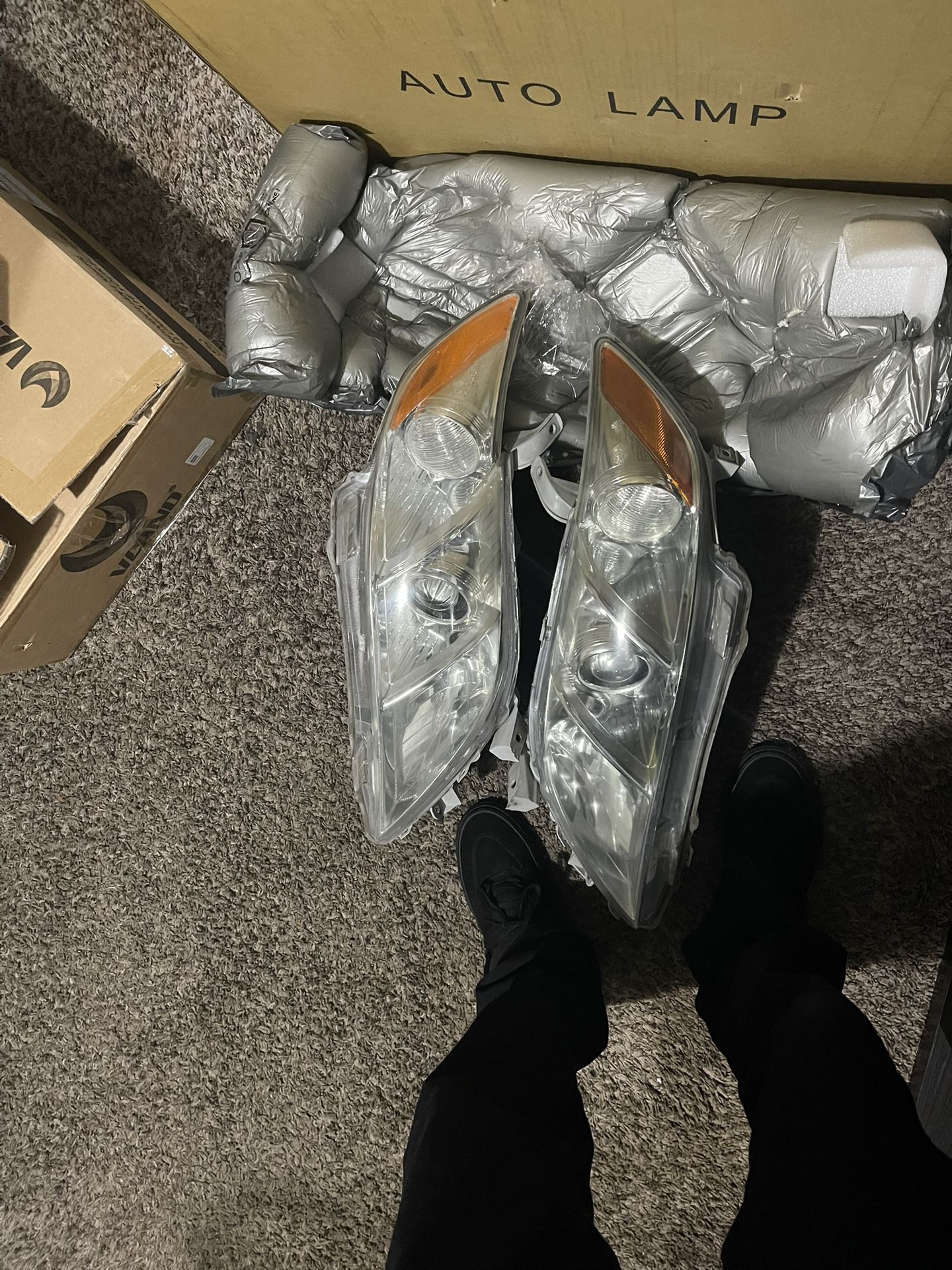 Toyota Camry 2007 Headlights
