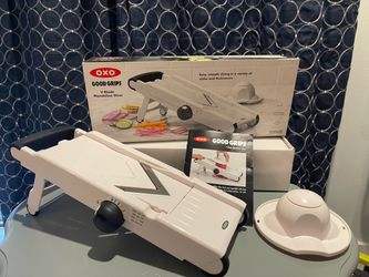 OXO Good Grips V-Blade Mandoline Slicer – Complete w/ Box & Manual