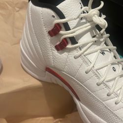 Jordan 12 Retro Twist Size 10.5