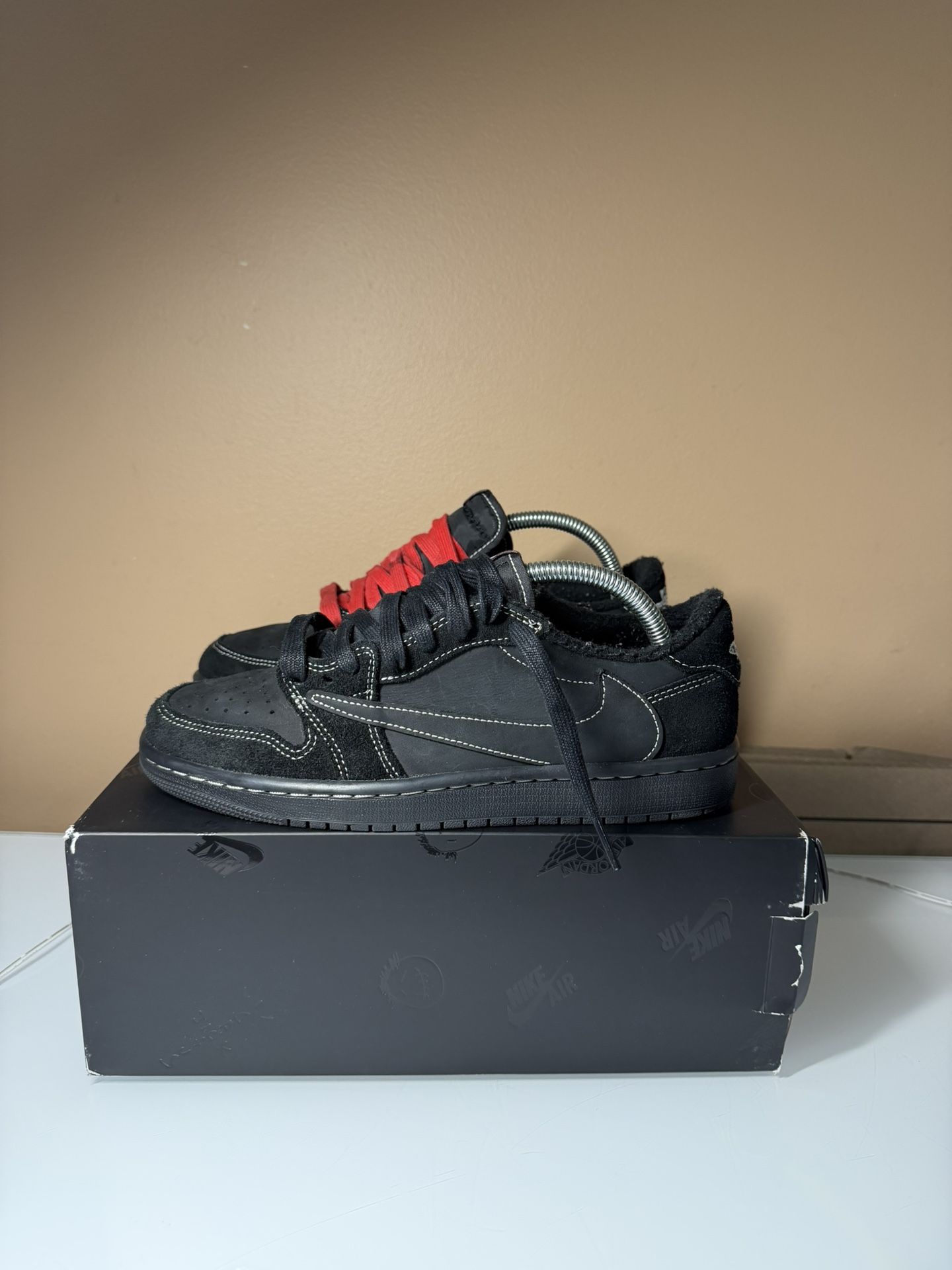 Size 7 - Jordan 1 Retro Low OG SP x Travis Scott Black Phantom