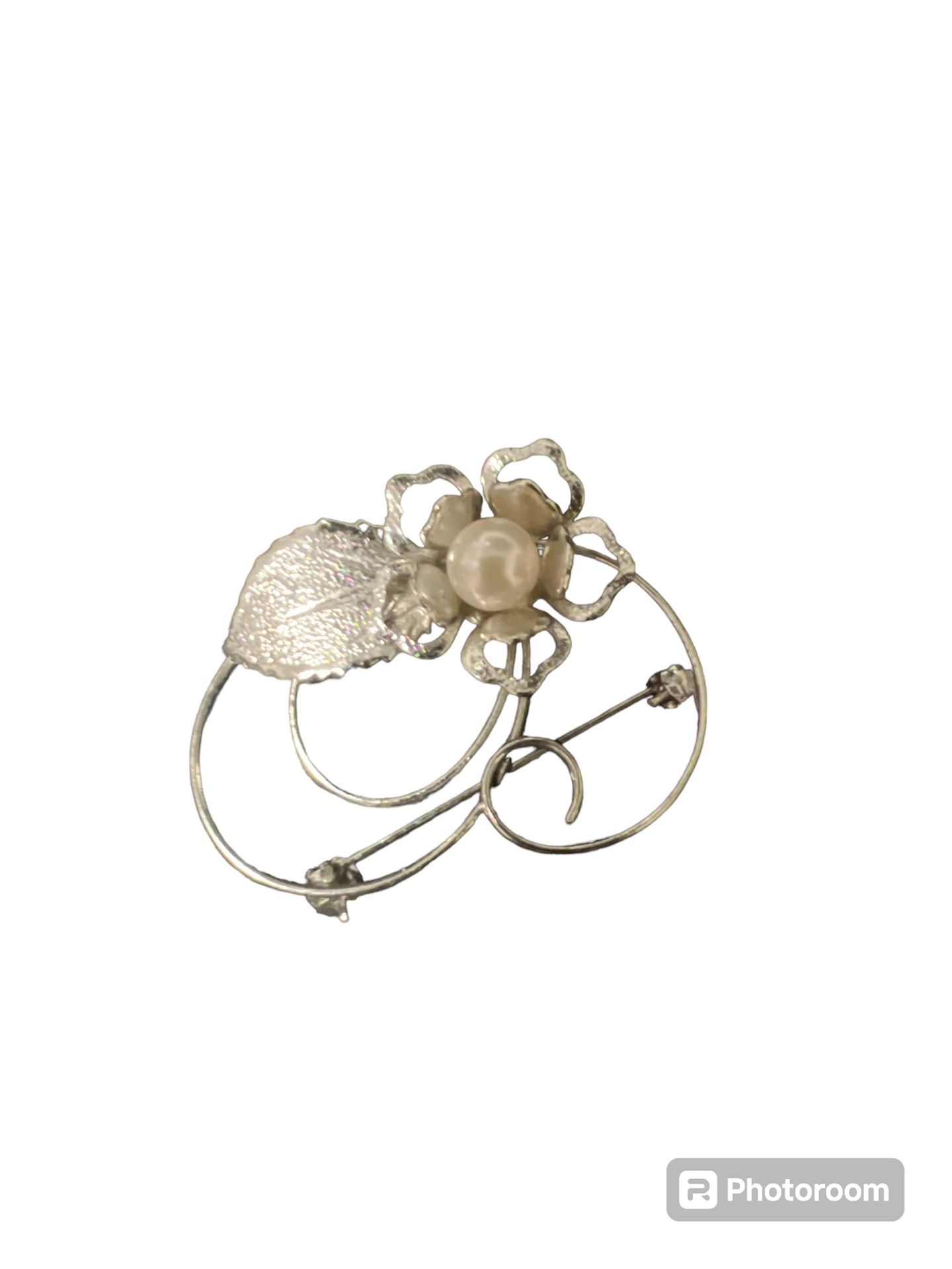 Brooch