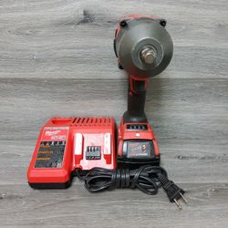 Milwaukee 2767-20 1/2" Impact Wrench W 3.0a/h Battery And Charger 