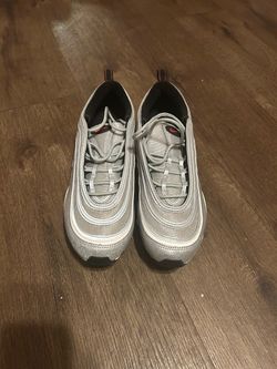 Nike Traniners, Silver and Red colors, Size 11.5