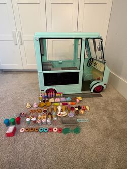 Our Generation Sweet Stop Ice Cream Truck with Accessories