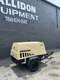2016 185CFM Portable Doosan Diesel Air Compressor Kubota Engine