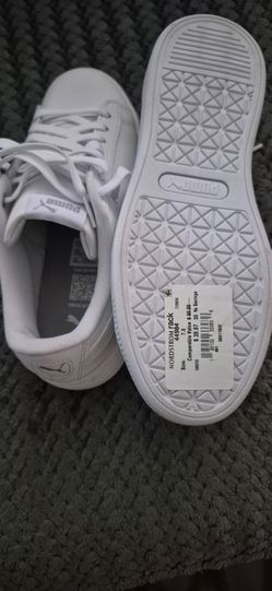 Tennis Shoes Pumas 7 1/2