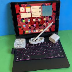 Apple IPad 9th Generation (10.2” Retina /Touch ID /IOS 18/ 2021 Model) 64GB with Pen, Keyboard  & Accessories