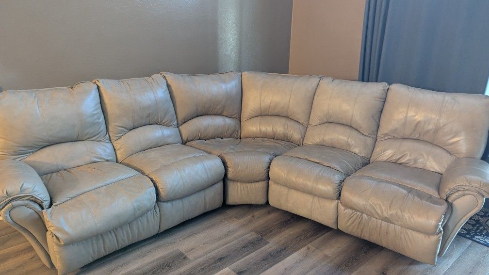 Tan 3 Piece Sectional Couch