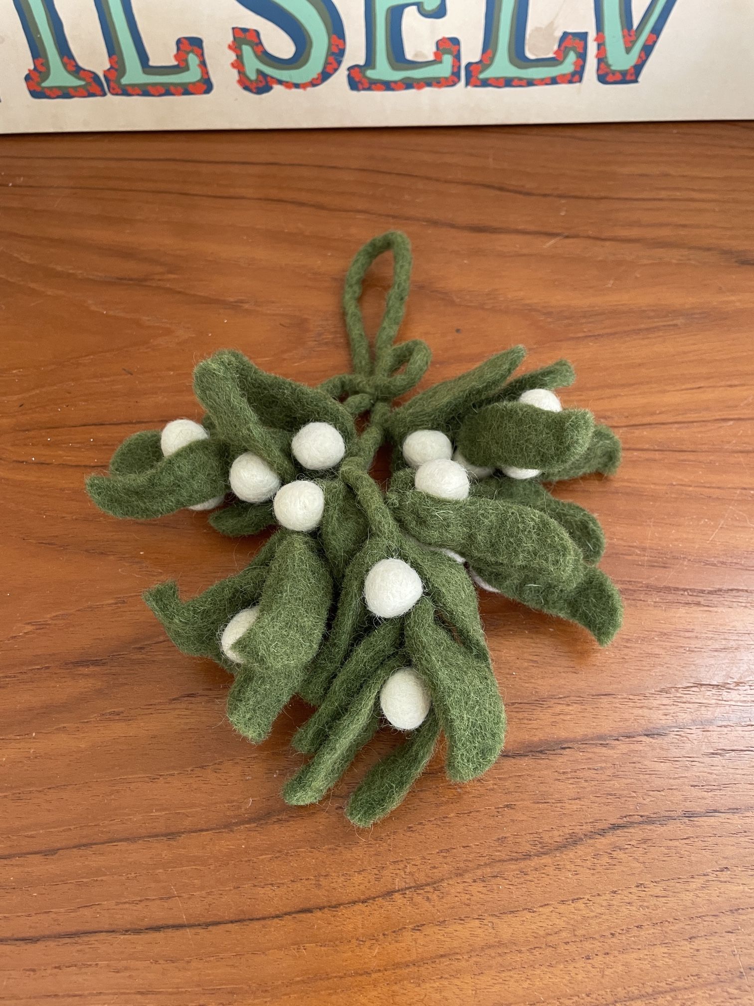 Felt Mistletoe Christmas Decoration