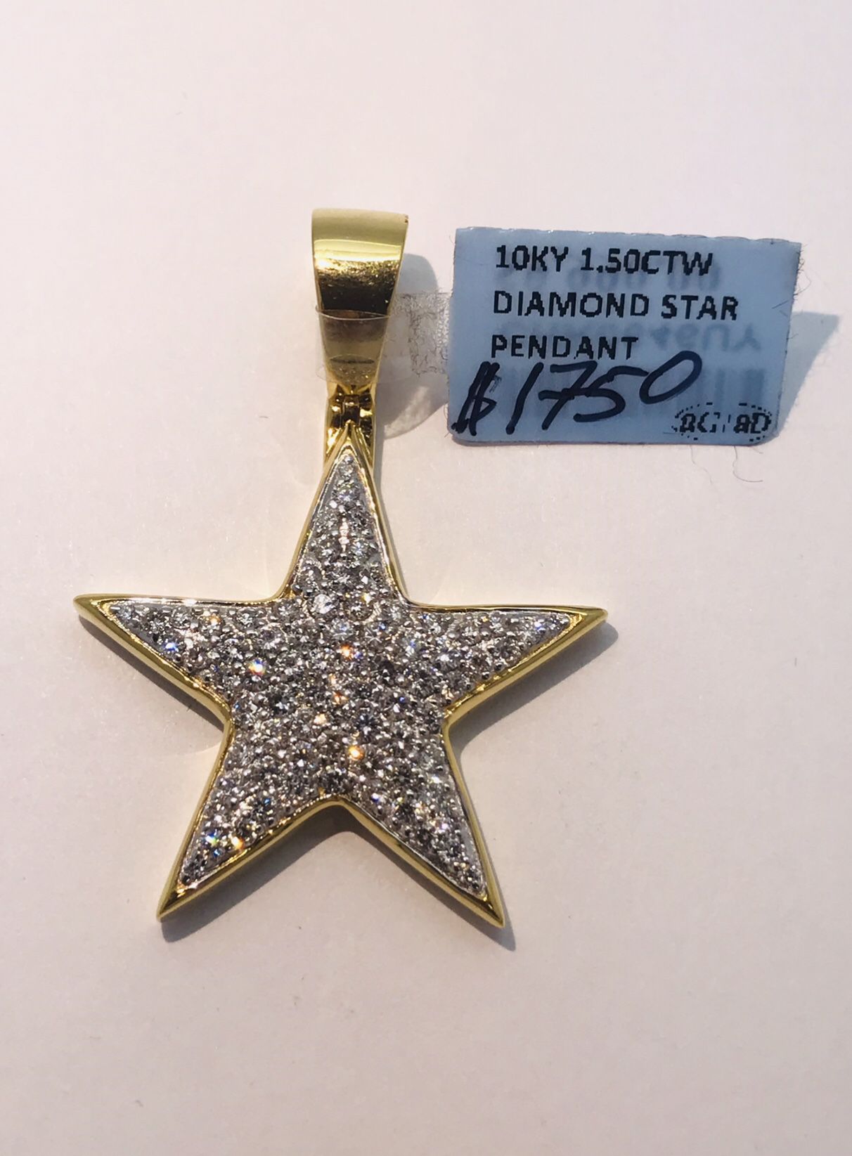 New 10K Solid Gold Diamond Star Pendant 
