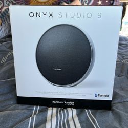 Harman Kardon Onyx Studio 9 Bluetooth speaker